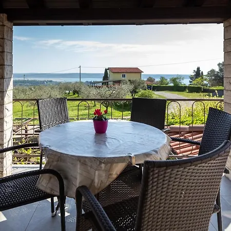 Guest house And Jeselnik