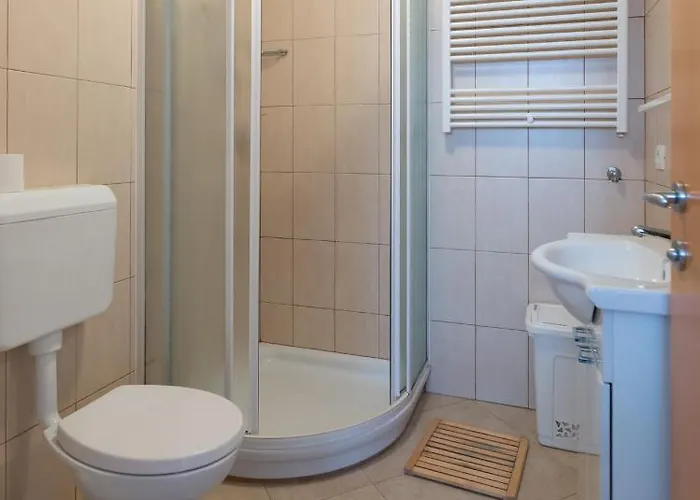 Konukevi And Jeselnik