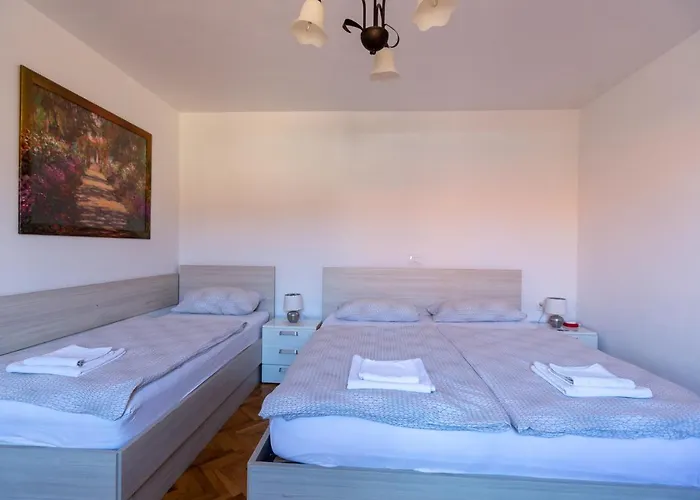 And Jeselnik 2* Portorož